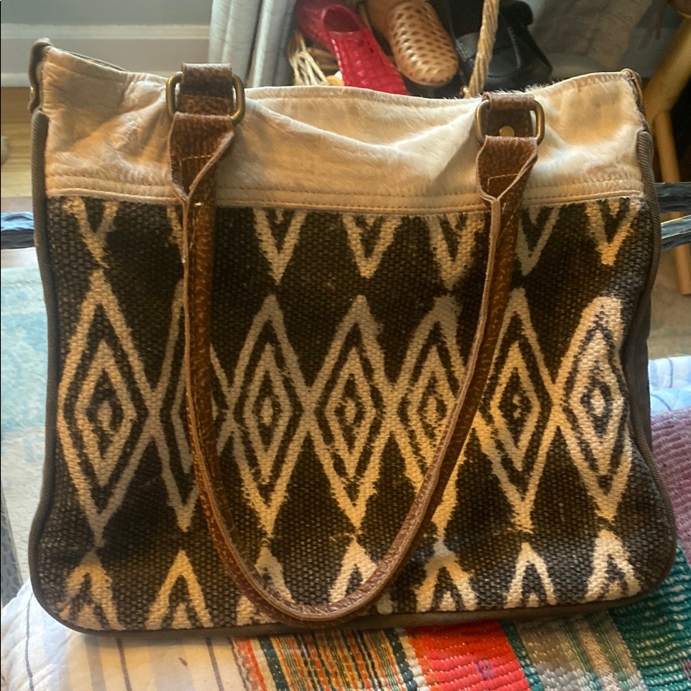 Myra Canvas and Leather Diamond-Pattern Tote Bag - Brown & Cream
